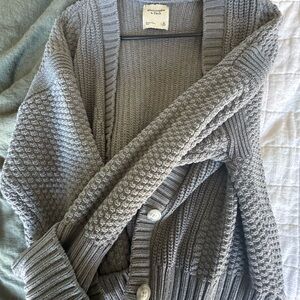 Abercrombie & Fitch Textured Gray Cardigan